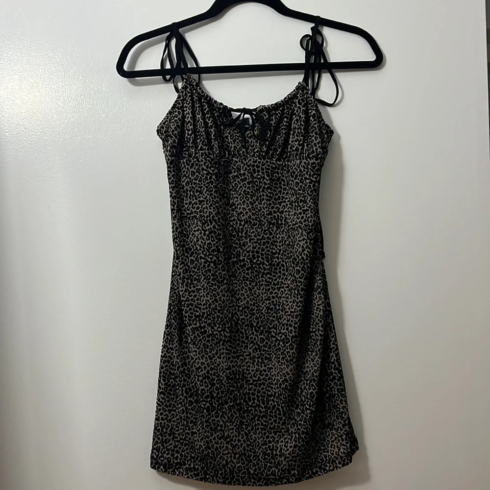 Motel Rocks Leopard Print Mini Dress - Picture 2 of 10